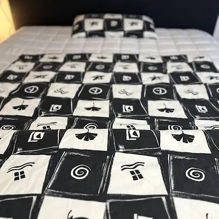 Gemuetliche 2 Zimmer Wohnung Bad Hersfeld Esterno foto